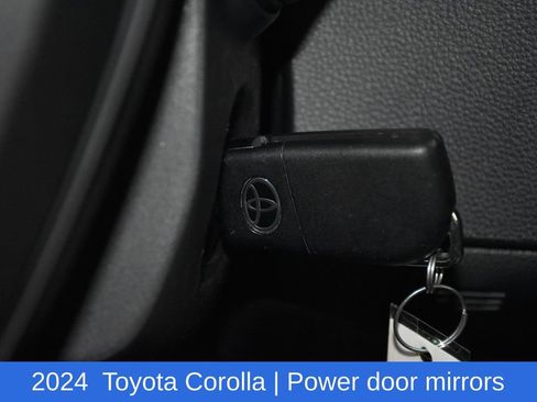 Used 2024 Toyota Corolla LE image 14