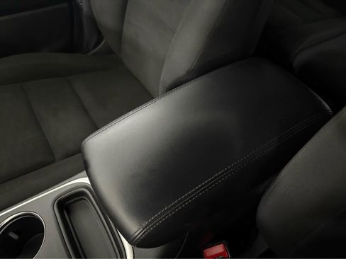 Used 2020 Dodge Durango SXT AWD/4WD image 26