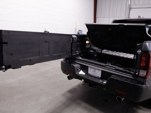 Certified 2023 Honda Ridgeline RTL image 25