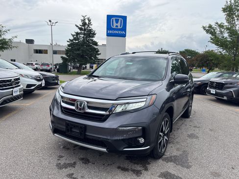 Used 2021 Honda Pilot Touring image 1