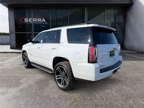 Used 2019 GMC Yukon SLT image 3