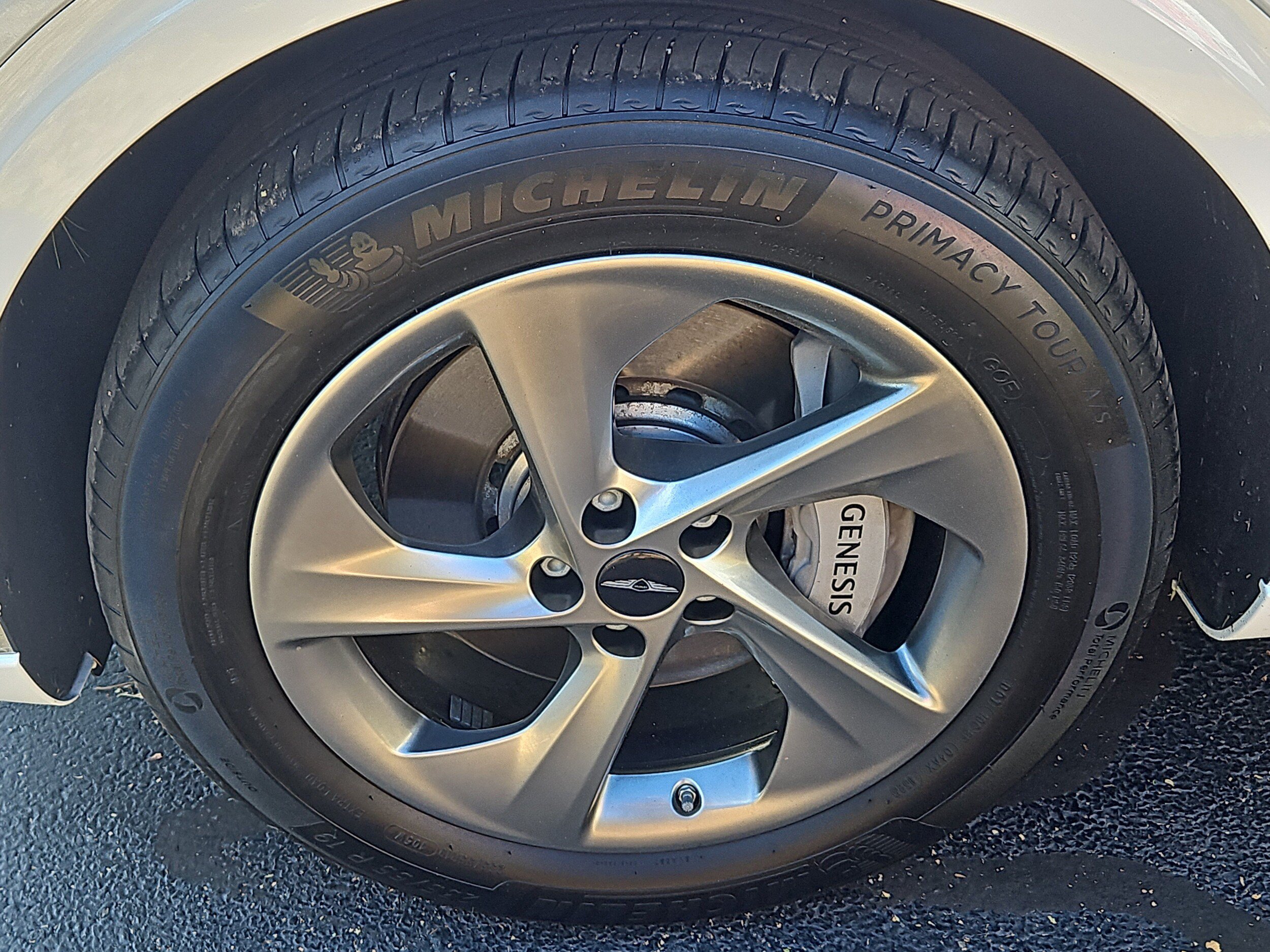 Used 2026 Genesis GV70 2.5T Advanced AWD/4WD image 4