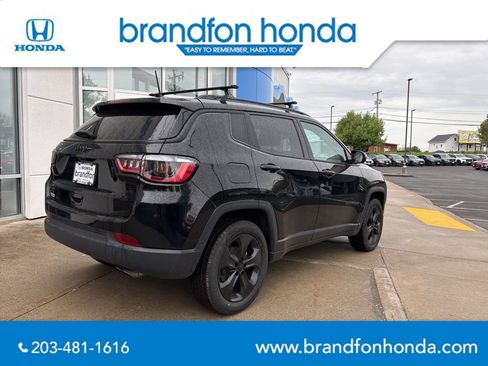Used 2021 Jeep Compass Latitude AWD/4WD image 5