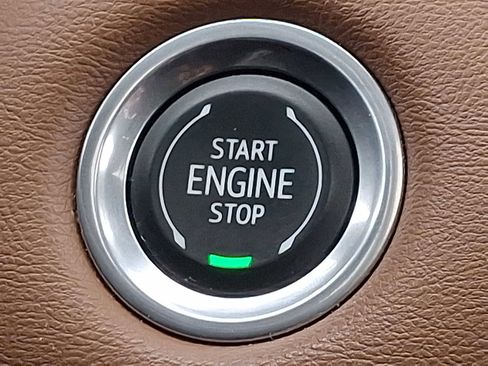 Used 2023 GMC Canyon AT4 w/ AT4 Premium Package image 26