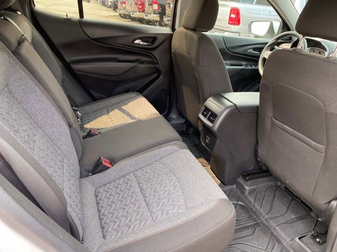Used 2023 Chevrolet Equinox LT w/ LPO, Floor Liner Package image 23