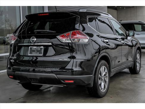 Used 2015 Nissan Rogue SL w/ SL Premium Package image 8