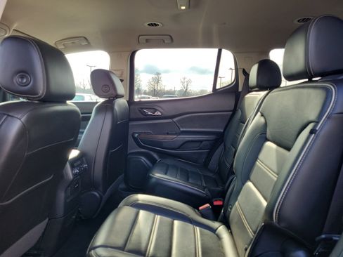 Used 2020 GMC Acadia Denali image 11