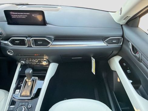 New 2025 MAZDA CX-5 AWD 2.5 S w/ Premium Plus Pkg image 18