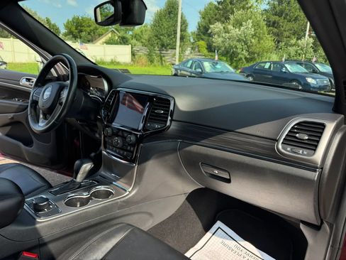 Used 2019 Jeep Grand Cherokee Limited AWD/4WD image 35