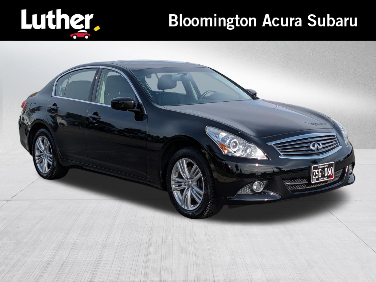 Used 2011 INFINITI G25 x w/ Moonroof Pkg AWD/4WD image 1