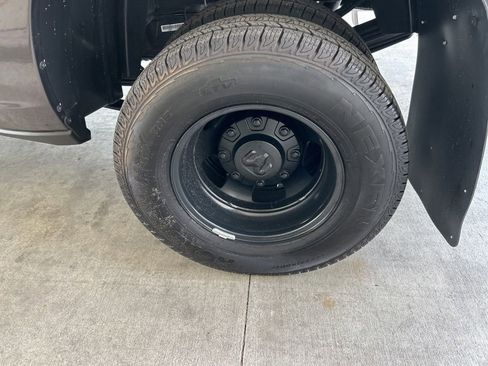 Used 2025 RAM 3500 Tradesman AWD/4WD image 18