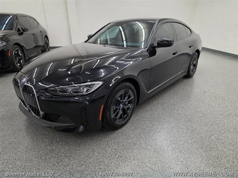 Used 2023 BMW i4 eDrive35 RWD image 2