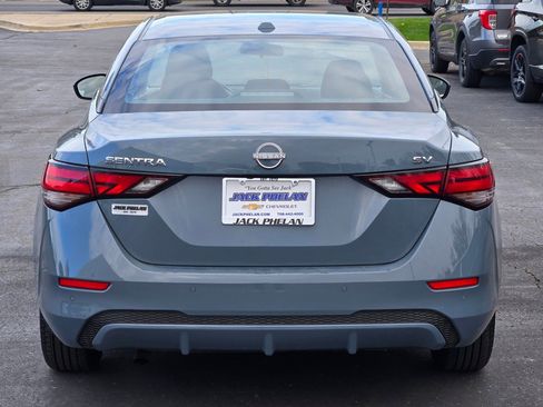 Used 2024 Nissan Sentra SV image 11