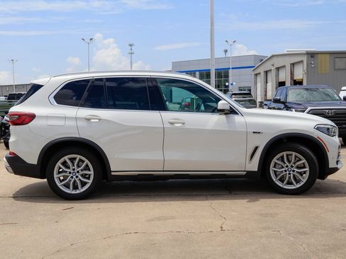 Used 2022 BMW X5 xDrive45e w/ Executive Package AWD/4WD image 26