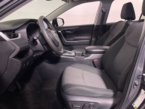 Certified 2024 Toyota RAV4 XLE FWD image 12