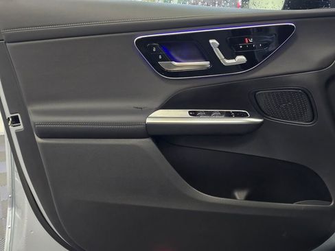 New 2026 Mercedes-Benz GLC 300 4MATIC image 33