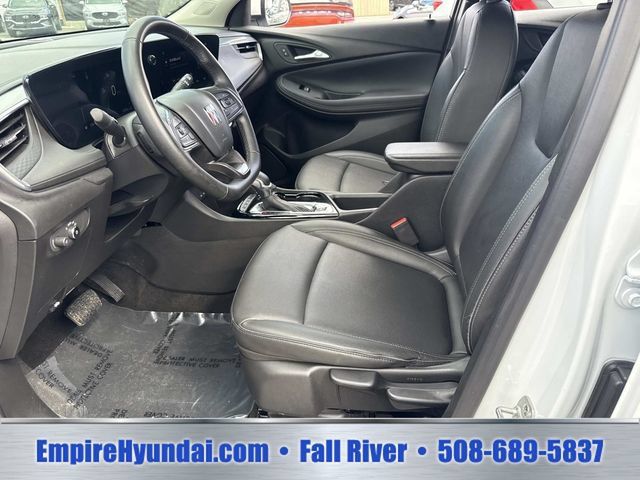 Used 2024 Buick Encore GX Sport Touring AWD/4WD image 16