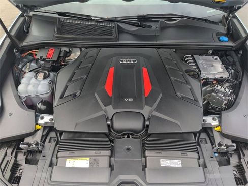 Used 2023 Audi SQ8 Prestige w/ Prestige Package image 30