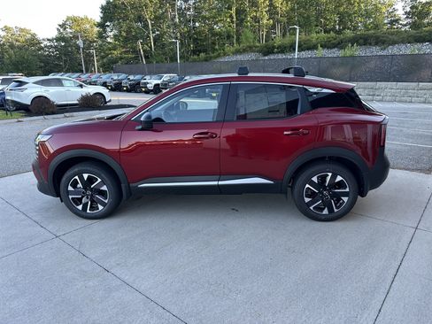 New 2026 Nissan Kicks SV w/ Cold Weather Package AWD/4WD image 8