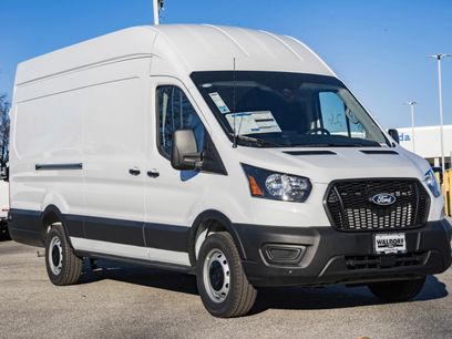 New 2026 Ford Transit 350 148 High Roof Extended w/ Load Area Protection Package