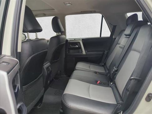 Used 2022 Toyota 4Runner SR5 Premium w/ Moonroof Package AWD/4WD image 20