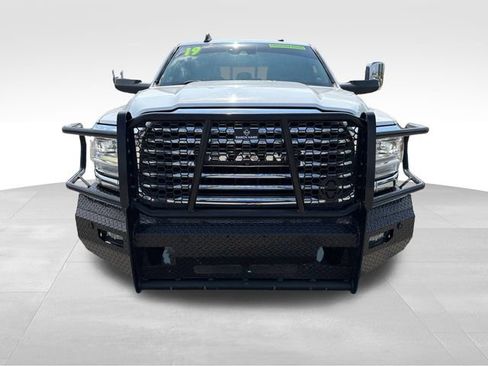 Used 2019 RAM 3500 Limited AWD/4WD image 2
