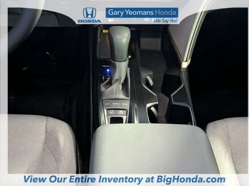 Used 2025 Toyota Camry LE w/ Convenience Package FWD image 19