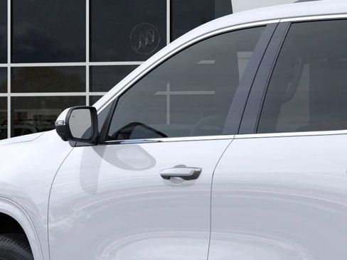 New 2026 GMC Acadia Denali w/ Super Cruise Package FWD image 12