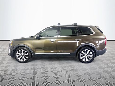 Used 2020 Kia Telluride S w/ S 8 Passenger Seating Package FWD image 4