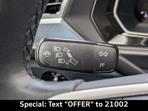 Used 2024 Volkswagen Jetta SE image 27