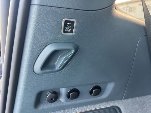 Used 2022 Jeep Grand Wagoneer Series III w/ Flexible Seating Group image 62