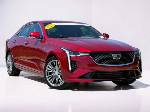 Certified 2025 Cadillac CT4 Premium Luxury RWD image 2