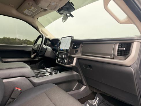 Used 2022 Ford Expedition XL RWD image 23