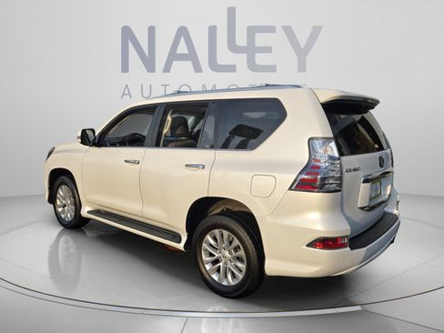 Used 2021 Lexus GX 460 Premium w/ Premium Package AWD/4WD image 3