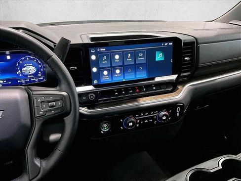 Used 2022 Chevrolet Silverado 1500 RST RWD image 8