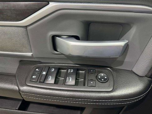 Used 2022 RAM 2500 Big Horn AWD/4WD image 21