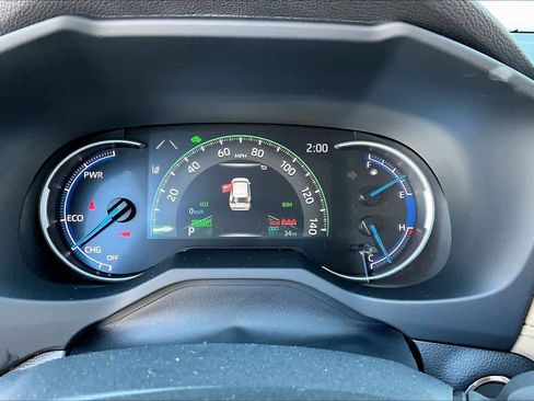 Used 2025 Toyota RAV4 XLE image 26