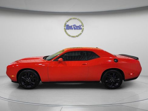 Used 2020 Dodge Challenger GT w/ Blacktop Package AWD/4WD image 3