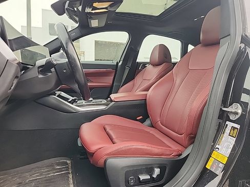Used 2023 BMW i4 eDrive40 w/ M Sport Package RWD image 2