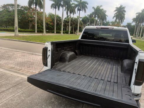 Used 2023 GMC Sierra 1500 Pro w/ Pro Value Package AWD/4WD image 46