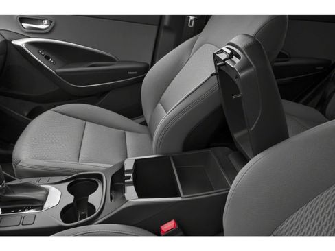 Used 2018 Hyundai Santa Fe Sport FWD image 9