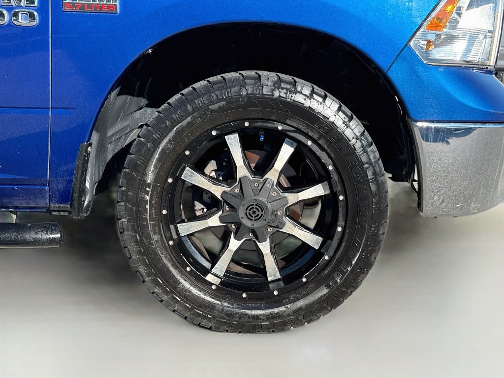 Used 2017 RAM 1500 Classic SLT AWD/4WD image 31