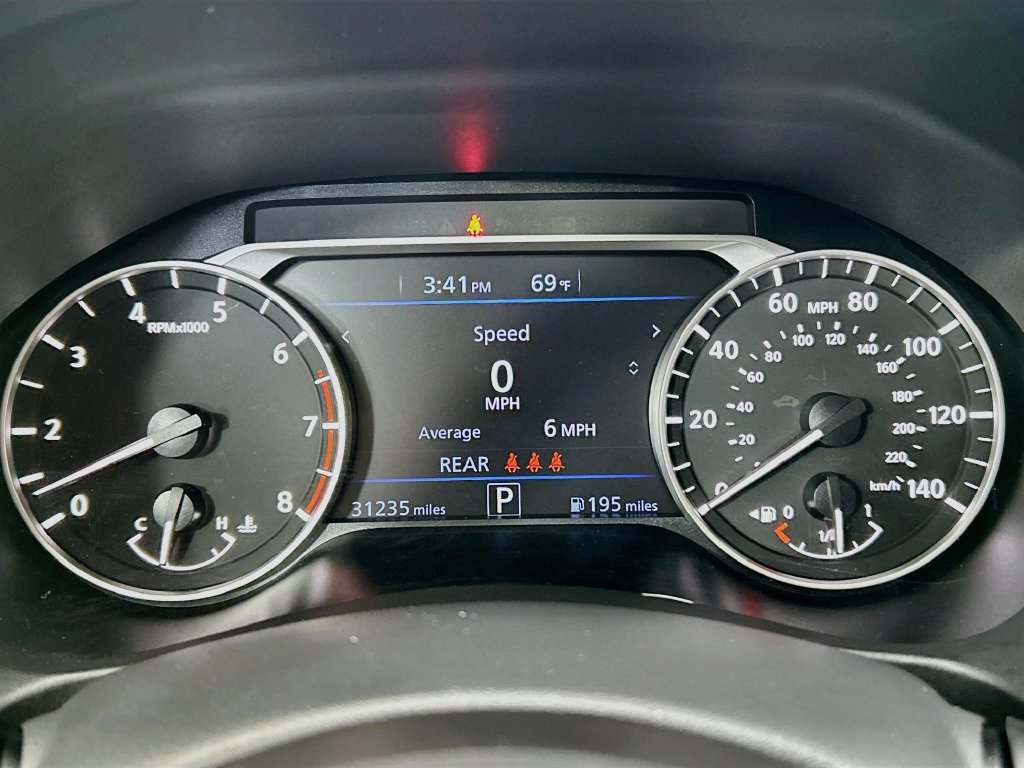 Used 2023 Nissan Altima 2.5 SR w/ SR Premium Package FWD image 33