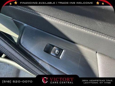 Used 2023 BMW 530e image 18