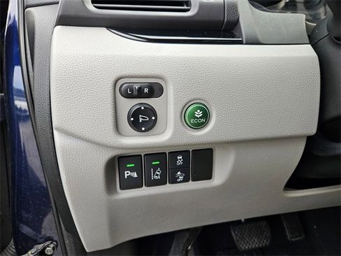 Used 2016 Honda Pilot Elite image 26