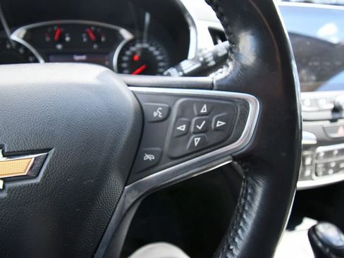 Used 2019 Chevrolet Equinox LT w/ LT True North Edition AWD/4WD image 23