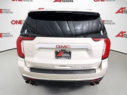Used 2024 GMC Yukon Denali w/ Advanced Technology Package image 6