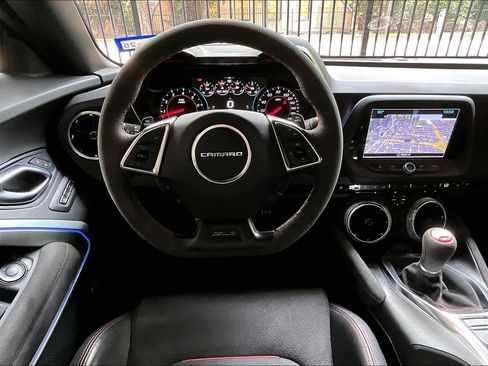 Used 2018 Chevrolet Camaro ZL1 RWD image 5