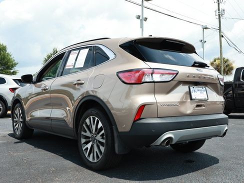 Used 2020 Ford Escape Titanium w/ Titanium Premium Package 2.0 AWD/4WD image 8