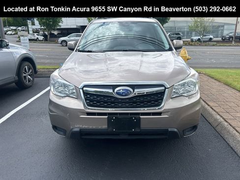Used 2015 Subaru Forester 2.5i Premium AWD/4WD image 7